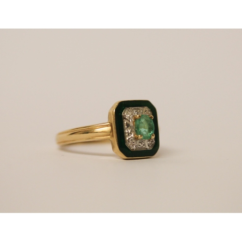 540 - Modern emerald and diamond art deco style cluster ring, on 14ct gold band. Ring size M, weight 2.3g