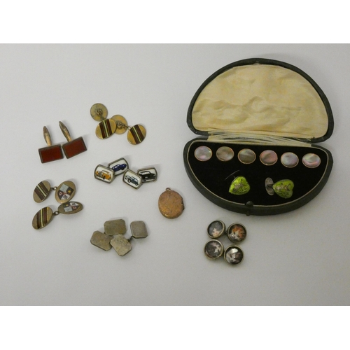 752 - Four pairs of vintage gents silver cufflinks, shirt studs, gilt metal locket etc