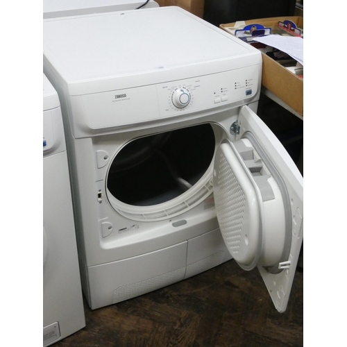 308 - A Zanussi 7kg workload condenser dryer