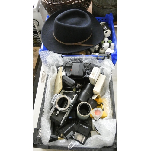 409 - Camera, accessories, hat, oriental figures