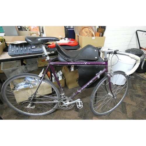 718 - A Dawes competition Giro mauve racing bicycle & a  Dawes Kingpin small wheeled bicycle with rear rac... 