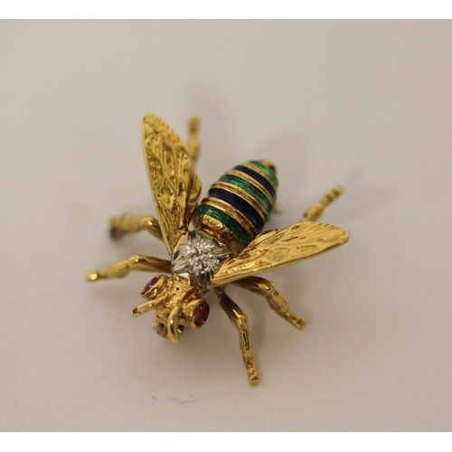 524 - An 18ct yellow gold and enamel bee brooch, with ruby eyes and diamond set body, hallmarked, gross we... 