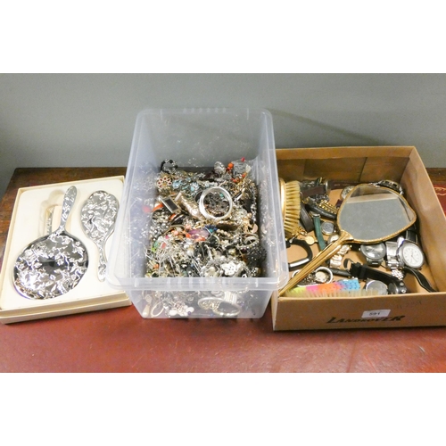 591 - Quantity of costume jewellery and wrist watches