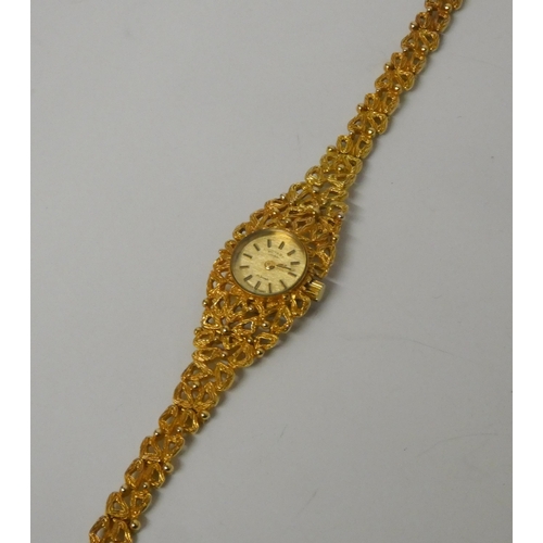 421 - Rotary 9ct yellow gold bracelet wristwatch, with original certificate dated 1971, gross weight 18.6g