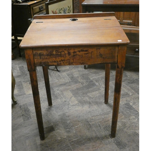 391 - Old school desk