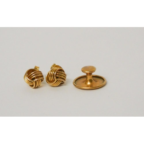 424 - A pair of 9ct gold knot design earrings and a gold shirt stud - 3.2g