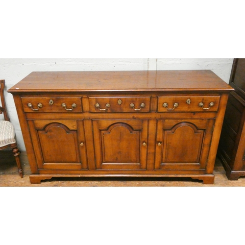 396 - Matching antique style cherry wood dresser base, fitted three drawers to the top and cupboards under... 