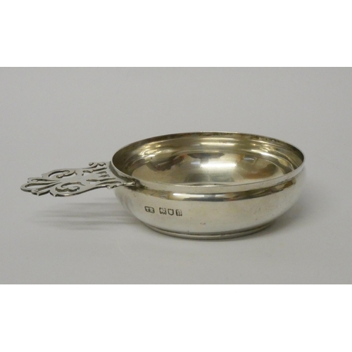 627 - A hallmarked silver porringer, Theodore Rossi London 1910, 3 oz troy