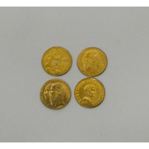 654 - Four miniature gold Mexican coins, 1.4 g