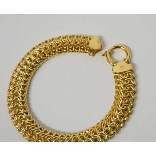 464 - Modern woven link bracelet 9ct yellow gold, with bolt ring fastening, 20cms long, 14.5gms, unworn co... 