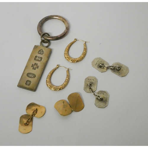 506 - A pair of 9ct gold cufflinks, creole earrings, modern silver ingot key ring etc. 9ct gold - 3.5g