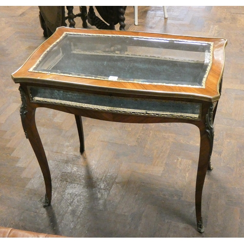 293 - French bijouterie table, with gilt metal mounts, raised on cabriole legs. Green velvet lining. With ... 