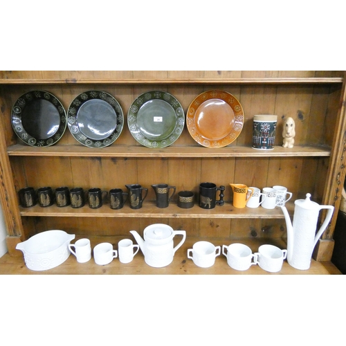 25 - Portmeirion Totem coffee set, Portmeirion Phoenix coffee ware, four dinner plates etc...