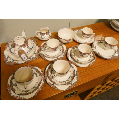 114 - A Crown Ducal orange tree decorated china tea set of 21 pieces