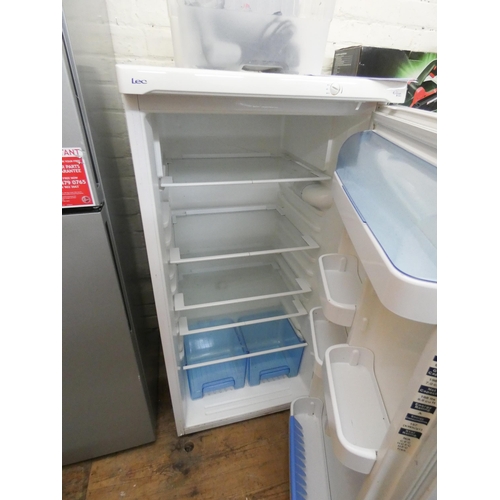 445 - An LEC fridge