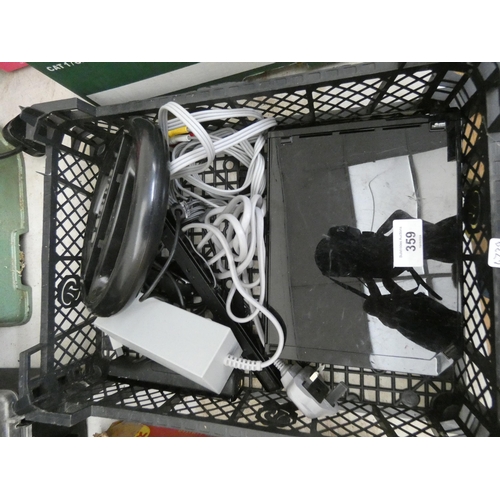 450 - A black Nintendo Wii console with controller, power pack etc