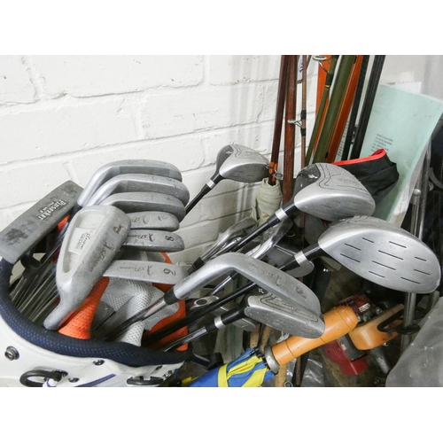 388 - A set of St Andrews Tour Classic golf clubs to include 1,3,5, metal woods and another part golf set ... 