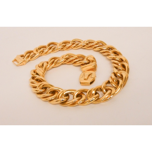 535 - 18ct yellow gold wide curb link necklace, hallmarked 18ct gold , 42 cms long, 18mm wide. 105.4g