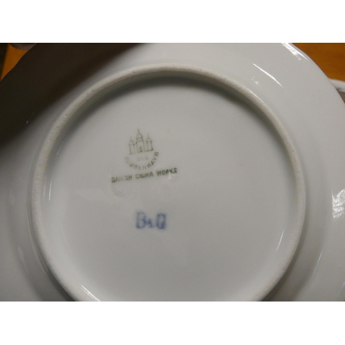 267 - A Bing and Grondahl Copenhagen late 19th century cafe au lait service, 35 pieces