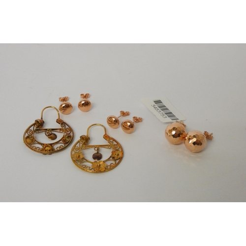 575 - Four pairs on 9ct rose gold pierced earrings, gross weight 5.6g.