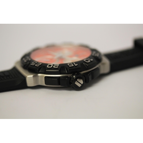 619 - Tag Heuer F1 chronometer with a orange dial 41mm stainless steel case on a black rubber strap, Quart... 