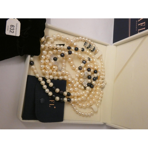 632 - Isle of Wight freshwater pearl necklaces, ring and a stretchy bracelet together with quality faux pe... 