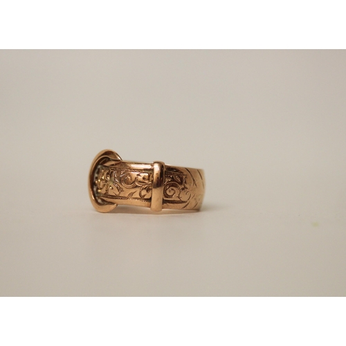 717 - A 9ct rose gold vintage buckle design ring, hallmarked, ring size P, gross weight 6.7g