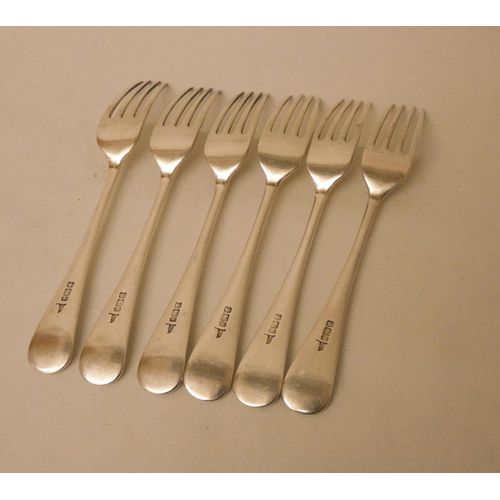 527 - A Set of six silver table forks, Walker & Hall, Sheffield 1901. Gross weight 10.3 troy ounces