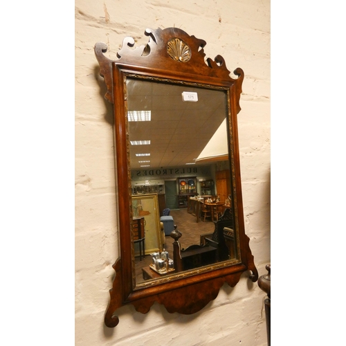 171 - A Georgian style mahogany framed wall mirror