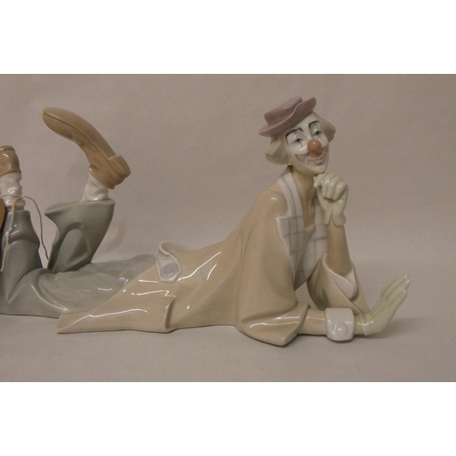 292 - A Lladro model of a large clown