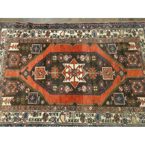 395 - A modern Turkish Persian designed carpet measuring 80