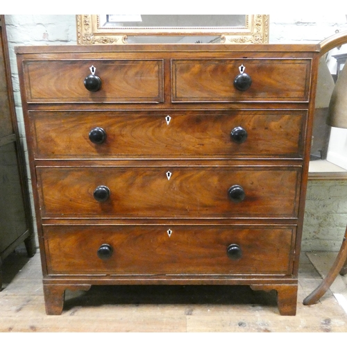 390 - A Georgian mahogany satinwood strung chest of two short and three long drawers with bone keyhole esc... 