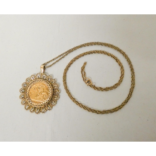 567 - Queen Elizabeth II 1982 Half Gold Sovereign, mounted in an openwork pendant mount, suspended from a ... 