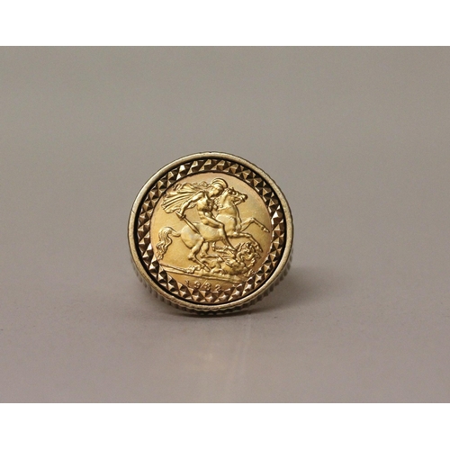 568 - Queen Elizabeth II 1982 Half Gold Sovereign, mounted in 9ct yellow gold as a ring, mount hallmarked ... 