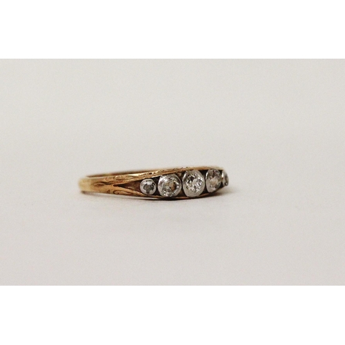 698 - A vintage five stone diamond ring, on 18ct yellow gold band, marked 18ct in shank. Ring size O, gros... 