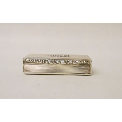 526 - Victorian silver snuff box, of rectangular form with all over ribbed decoration, the hinged lid with... 