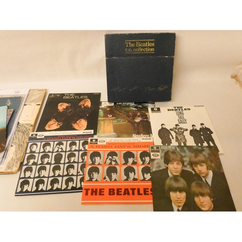 288 - The Beatles - E P mono Singles collection boxed, Magical Mystery Tour picture sleeve & booklet, Sgt ... 