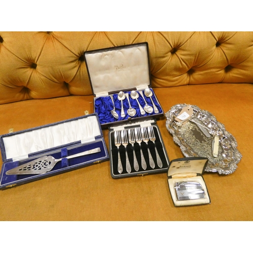 755 - A collection of silver plated items to include tray, pocket knives, cased forks etc