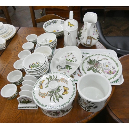 61 - A quantity of assorted Portmeirion Botanic Garden pattern china and trays