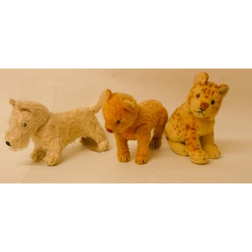 654 - Three vintage German soft toys - two with Made in US-Zone Germany labels - jointed lion cub and a te... 