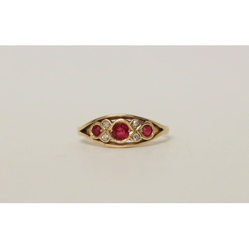 574 - An antique 18ct gold ruby and diamond gypsy ring, size M, 2.2 grams