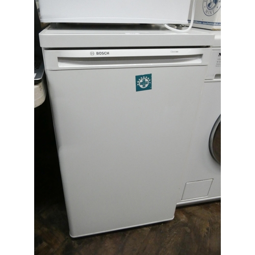 342 - A narrow Bosch work top height fridge