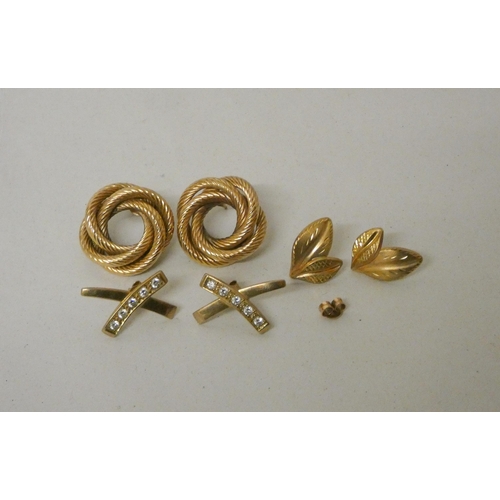 526 - Three assorted pairs of 9ct yellow gold stud fitting earrings. All hallmarked on posts. Gross weight... 