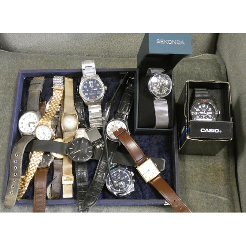 676 - A collection of gents wristwatches - Citizen, Rotary, Sekonda etc