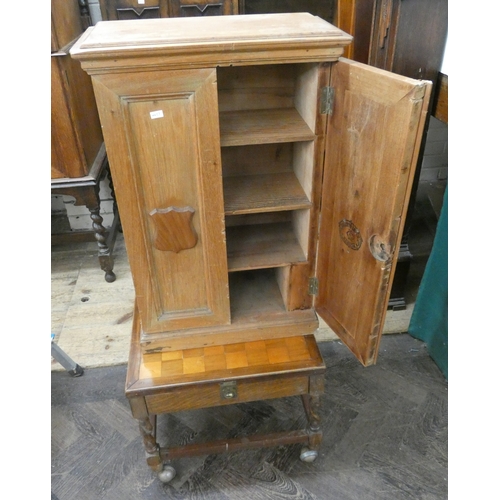 Lot 33        