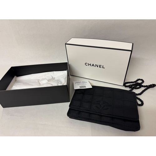 540 - Chanel - black silk cross body bag with chain handle, preloved from the Vestiaire Collective with bo... 
