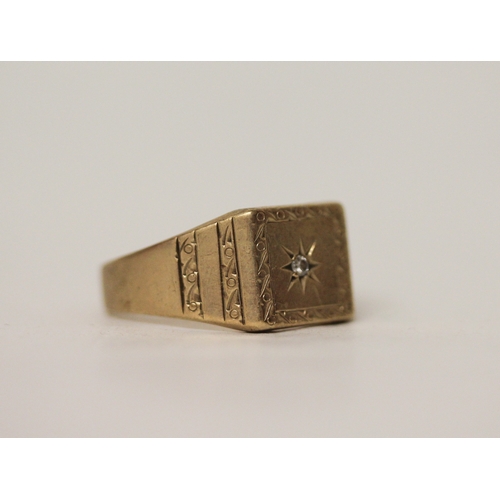 454 - A gents 9ct gold signet ring set with a small diamond to the square panel. Hallmarked, ring size U. ... 