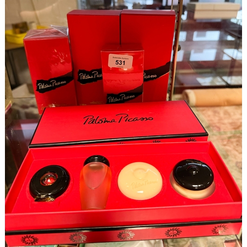 531 - Paloma Picasso bottles of eau de parfum consisting 200ml bottles and a 30ml bottle together with a b... 