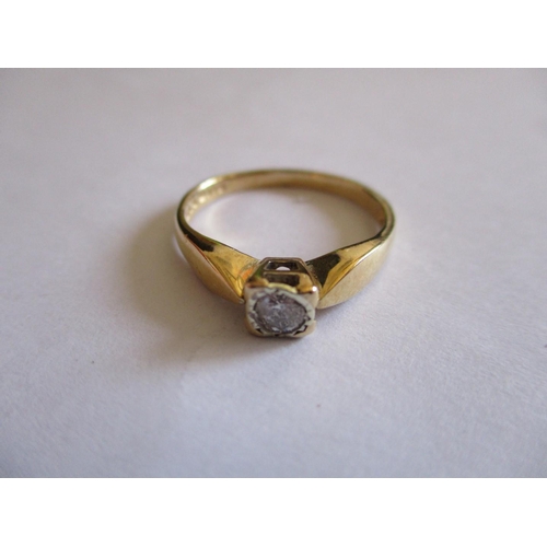 255 - 9ct Yellow Gold Ring with Soliteire Diamond - Total Weight 2.1gr, Size M 1/2