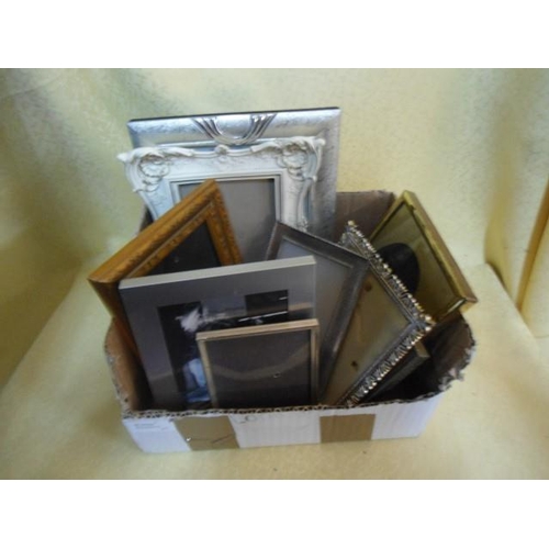 840 - Assorted Collection of Photo Frames